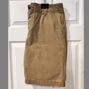 American Eagle Outfitters Men’s Flat Front Khaki Shorts